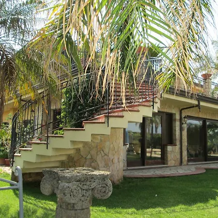 Apartment Complesso Turistico Ricettivo L'oasi Del Golfo Di Salerno