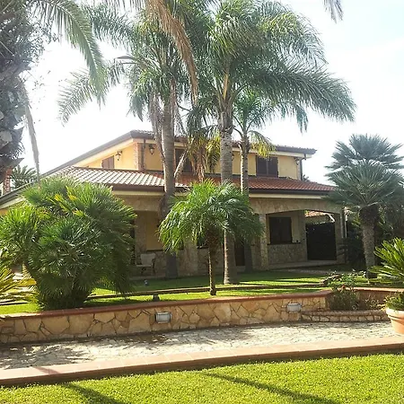 Apartment Complesso Turistico Ricettivo L'oasi Del Golfo Di Salerno